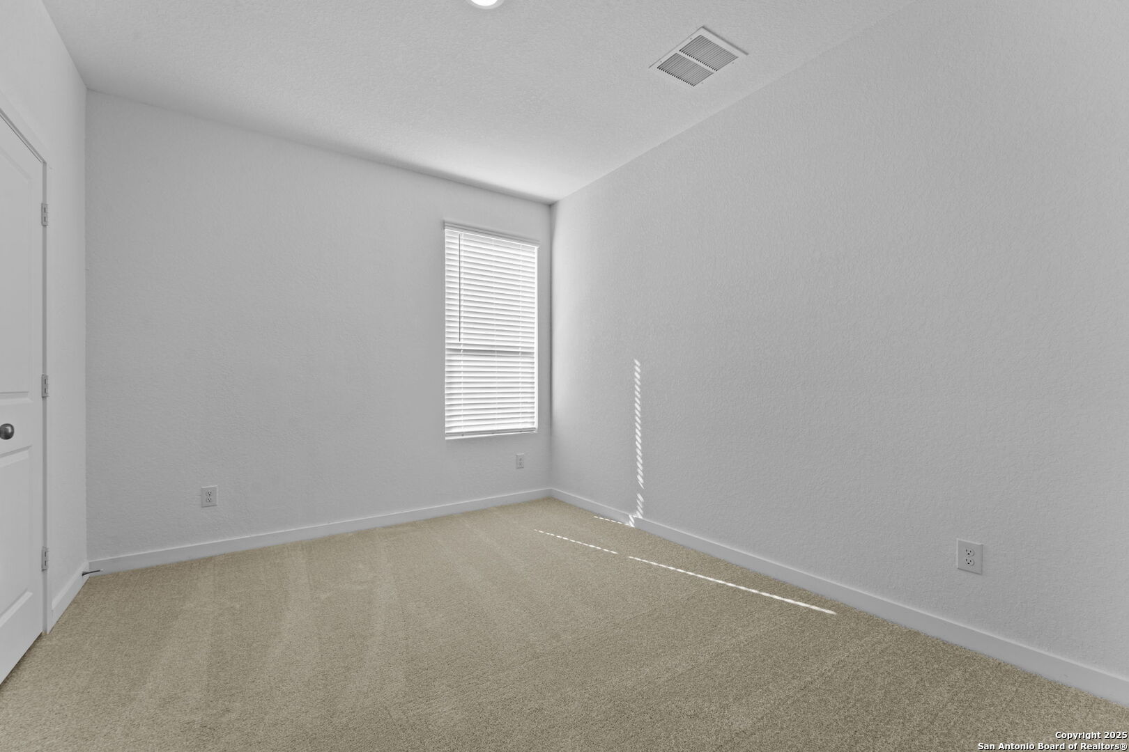 1228 Twisted Creek