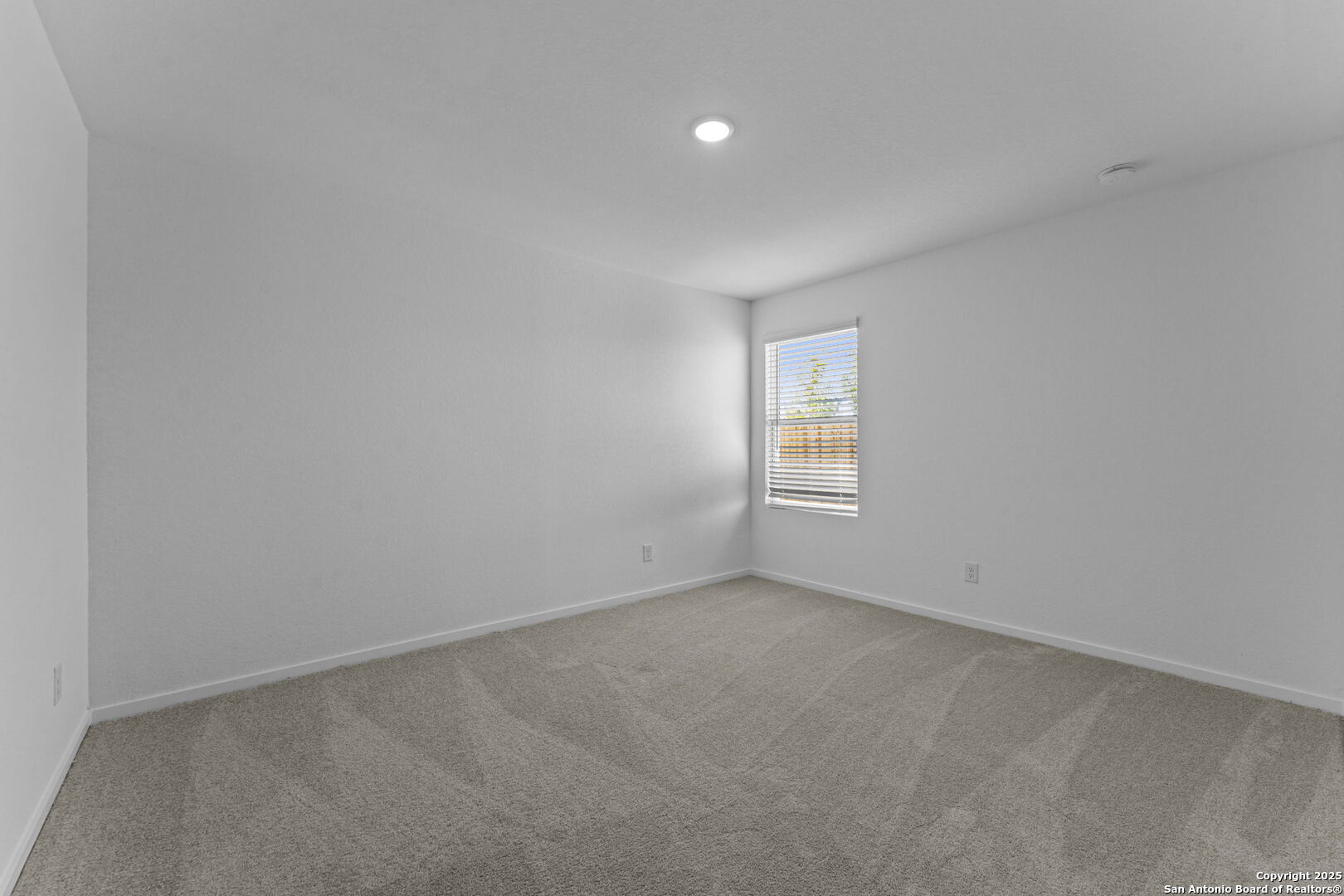 7318 Brownleaf Dr