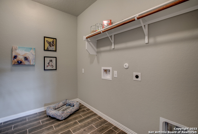 14532 Mansfield Mill