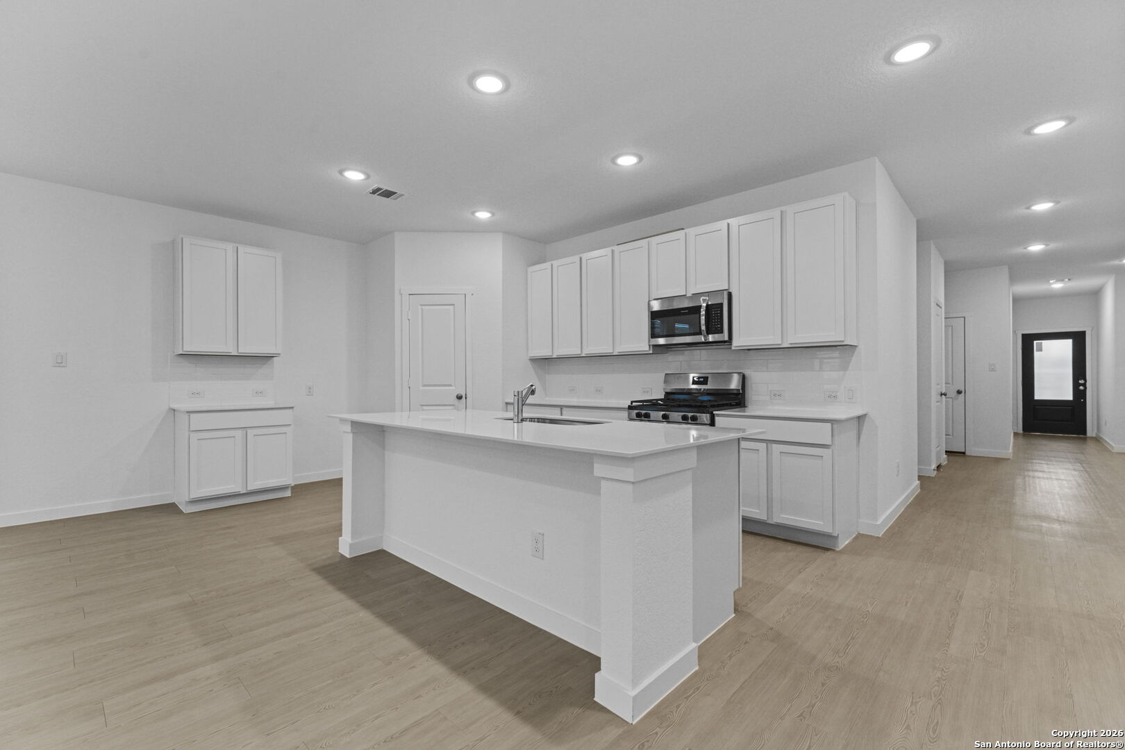 1209 Twisted Creek