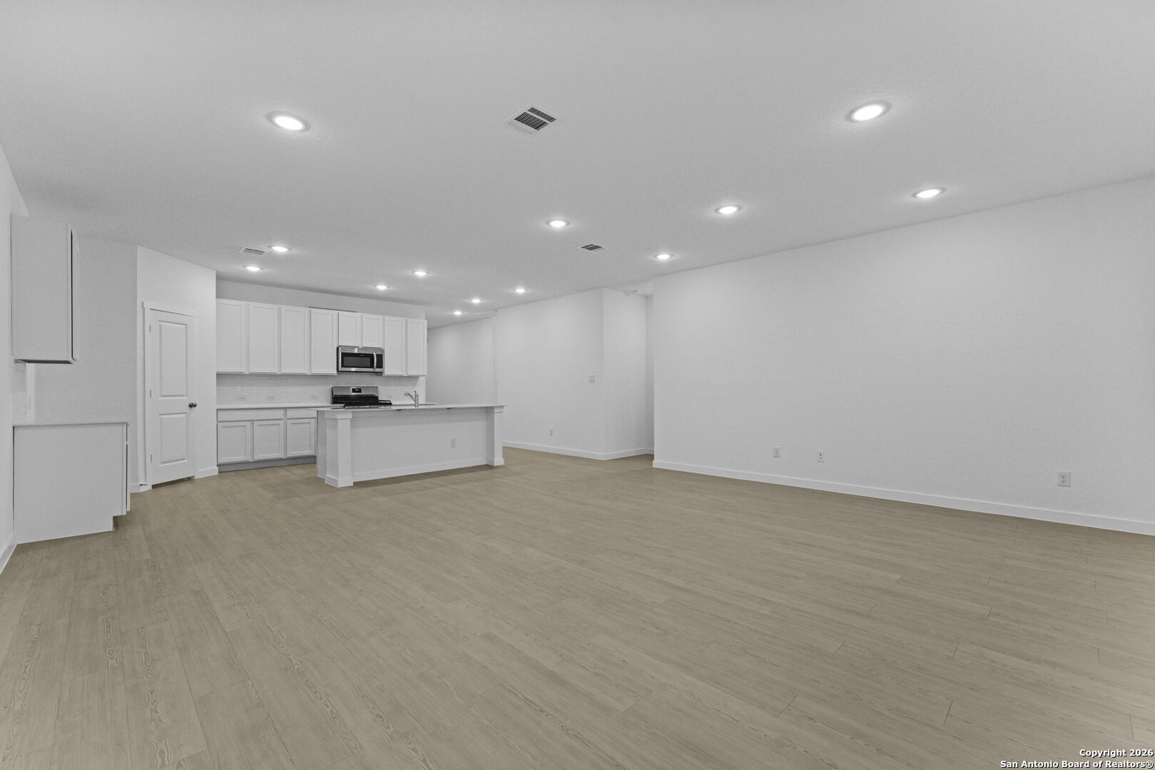 1209 Twisted Creek