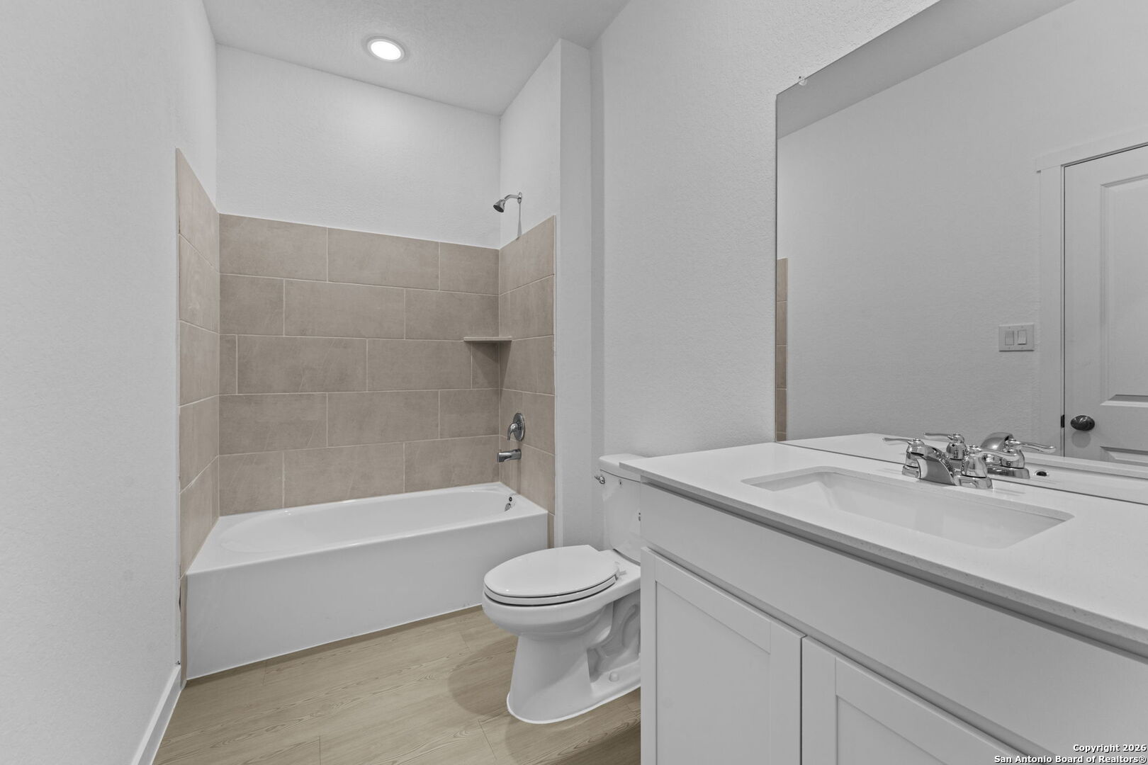 3852 Northaven