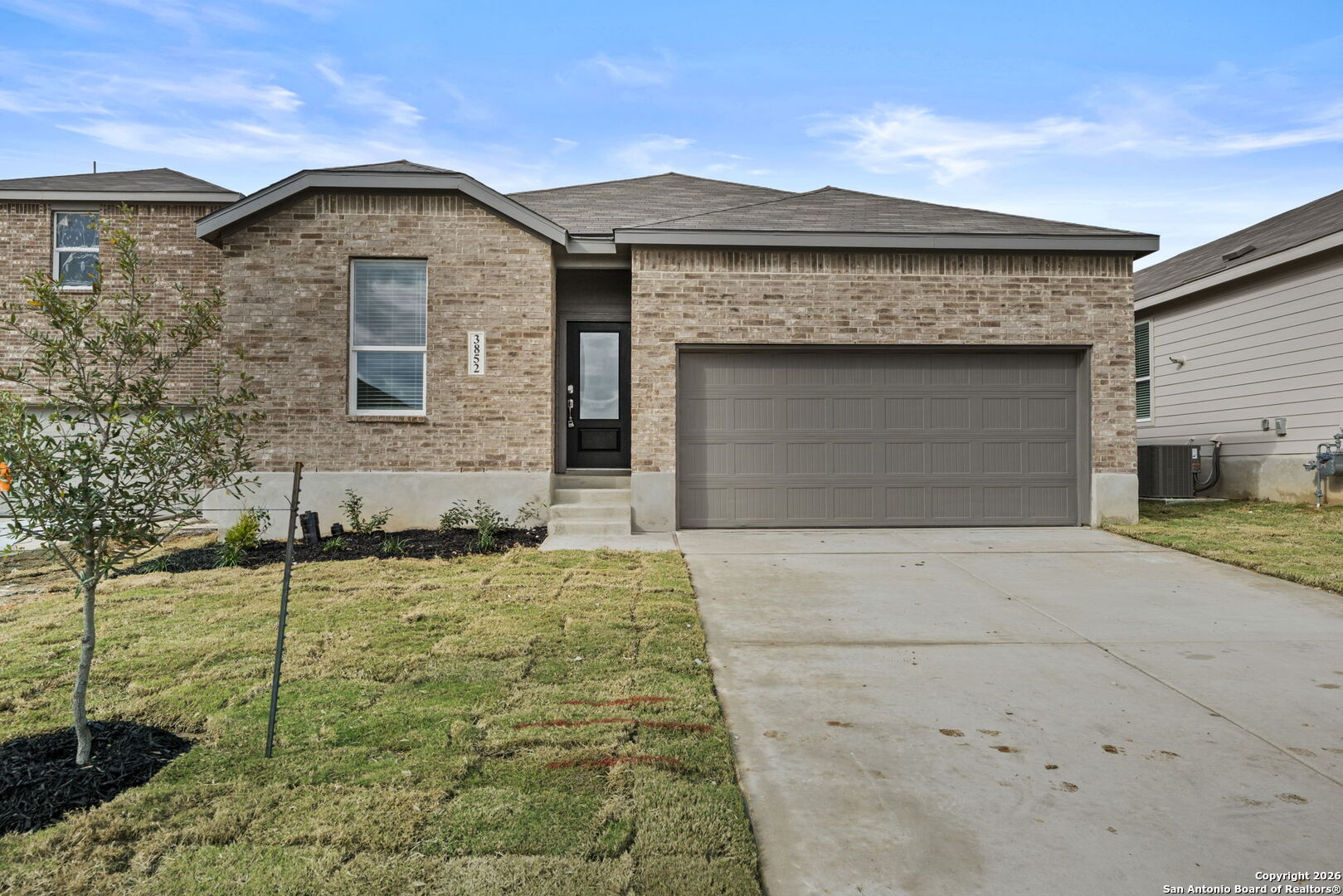 3852 Northaven