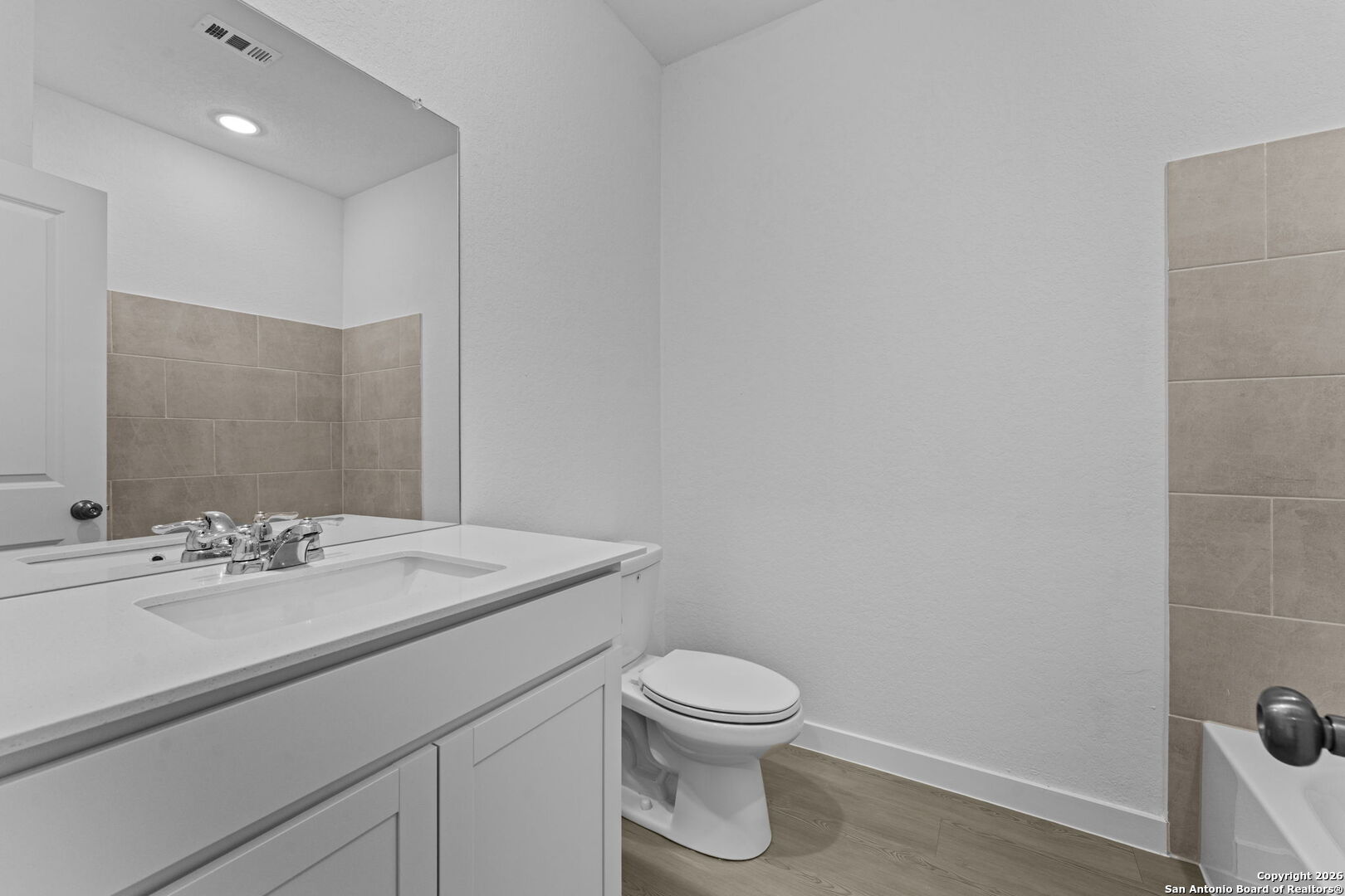 3852 Northaven