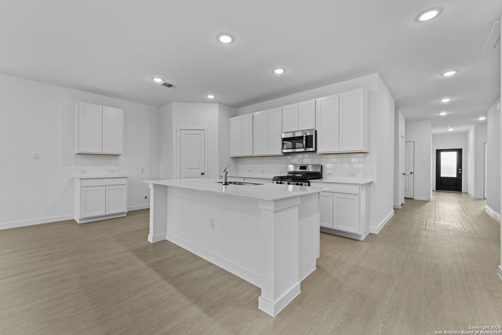 3852 Northaven