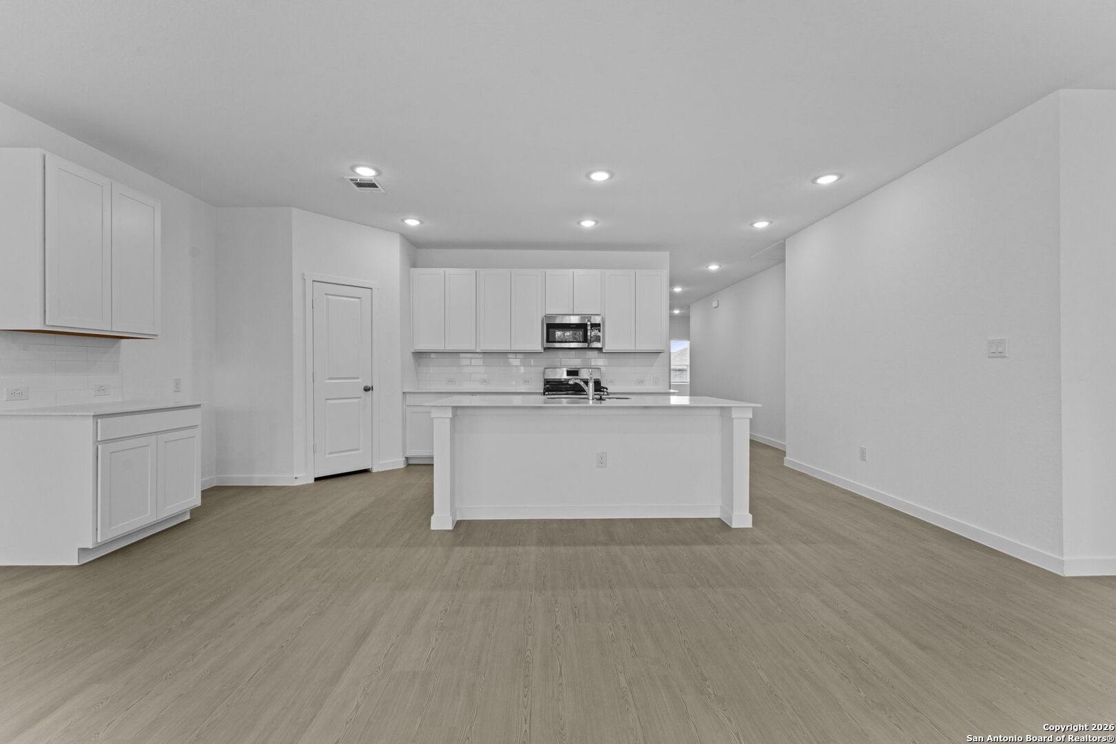 3852 Northaven