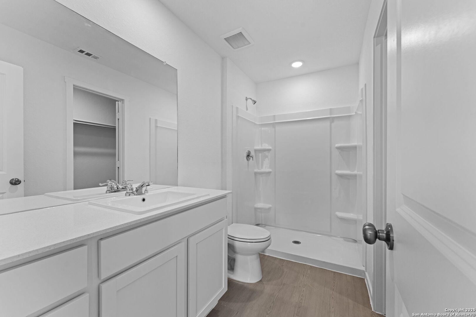 7207 Brownleaf Dr