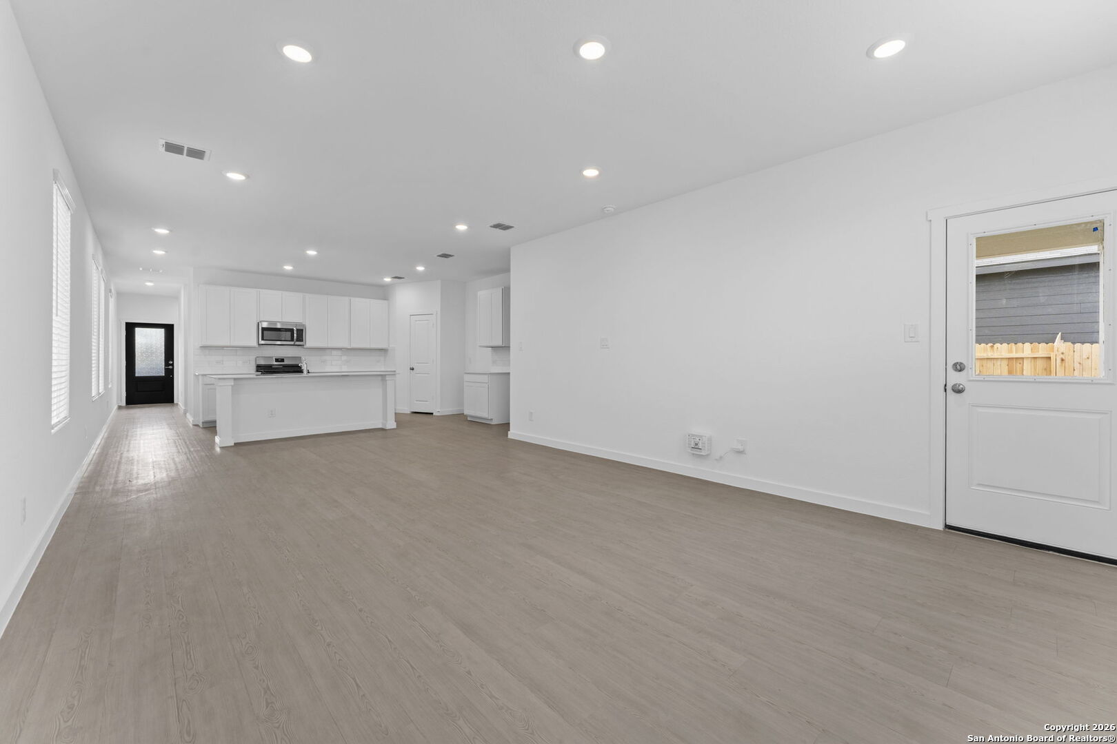 6611 Titan Park