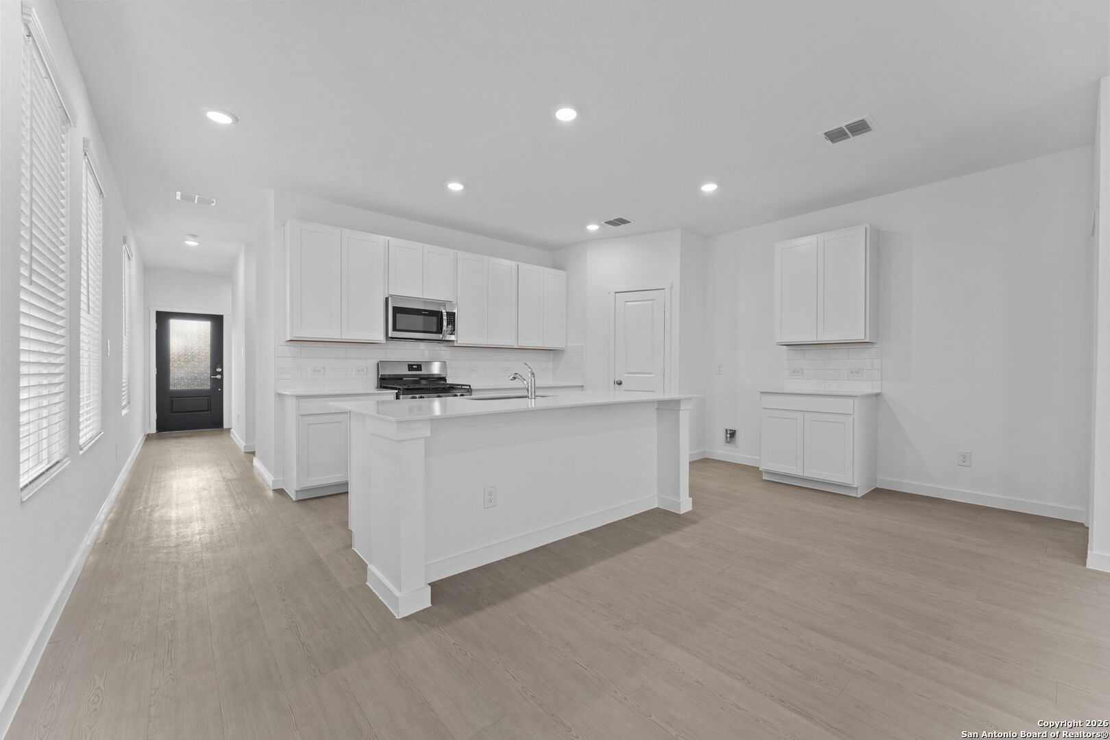 6611 Titan Park