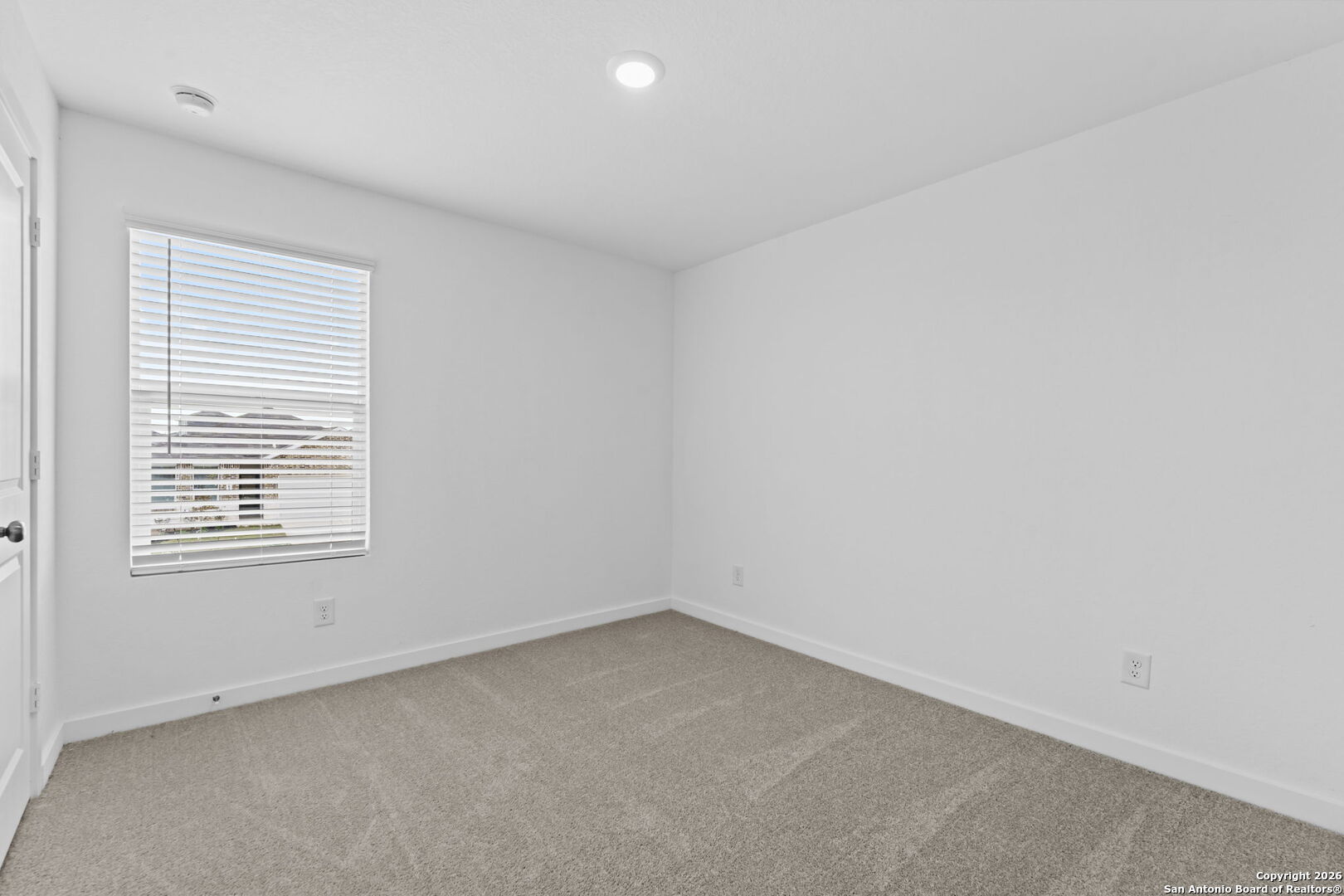 6623 Titan Park