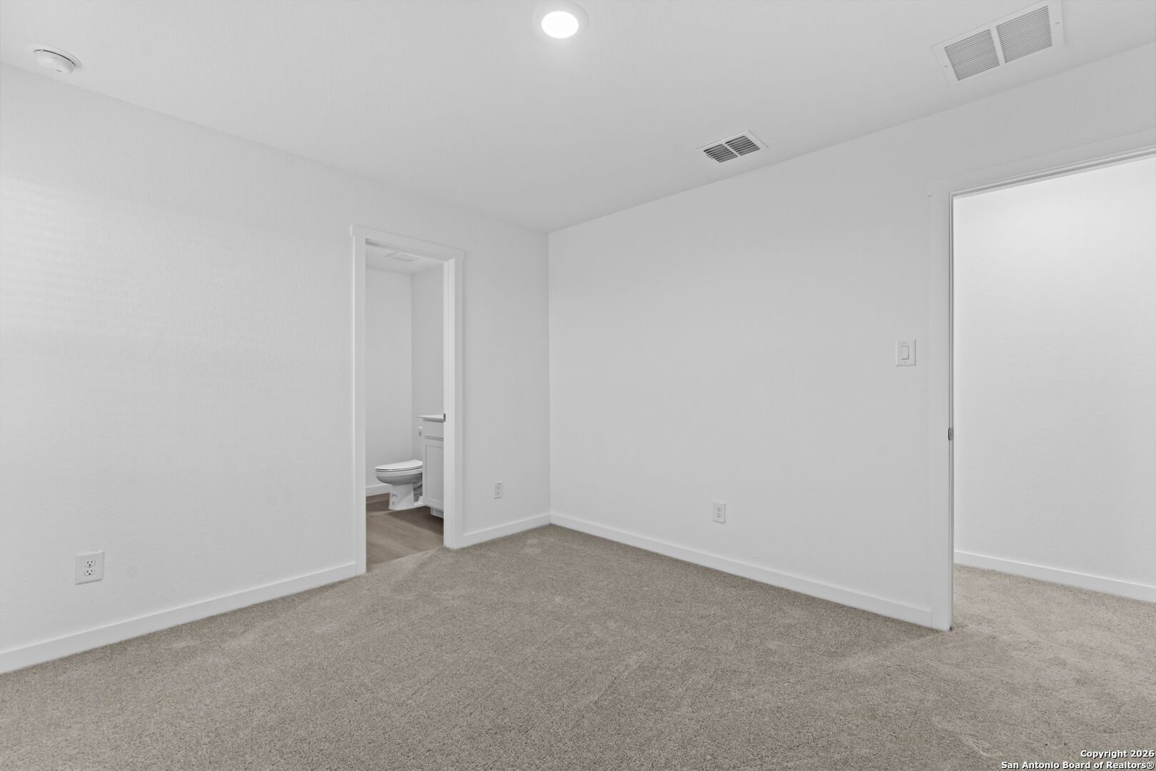 6623 Titan Park