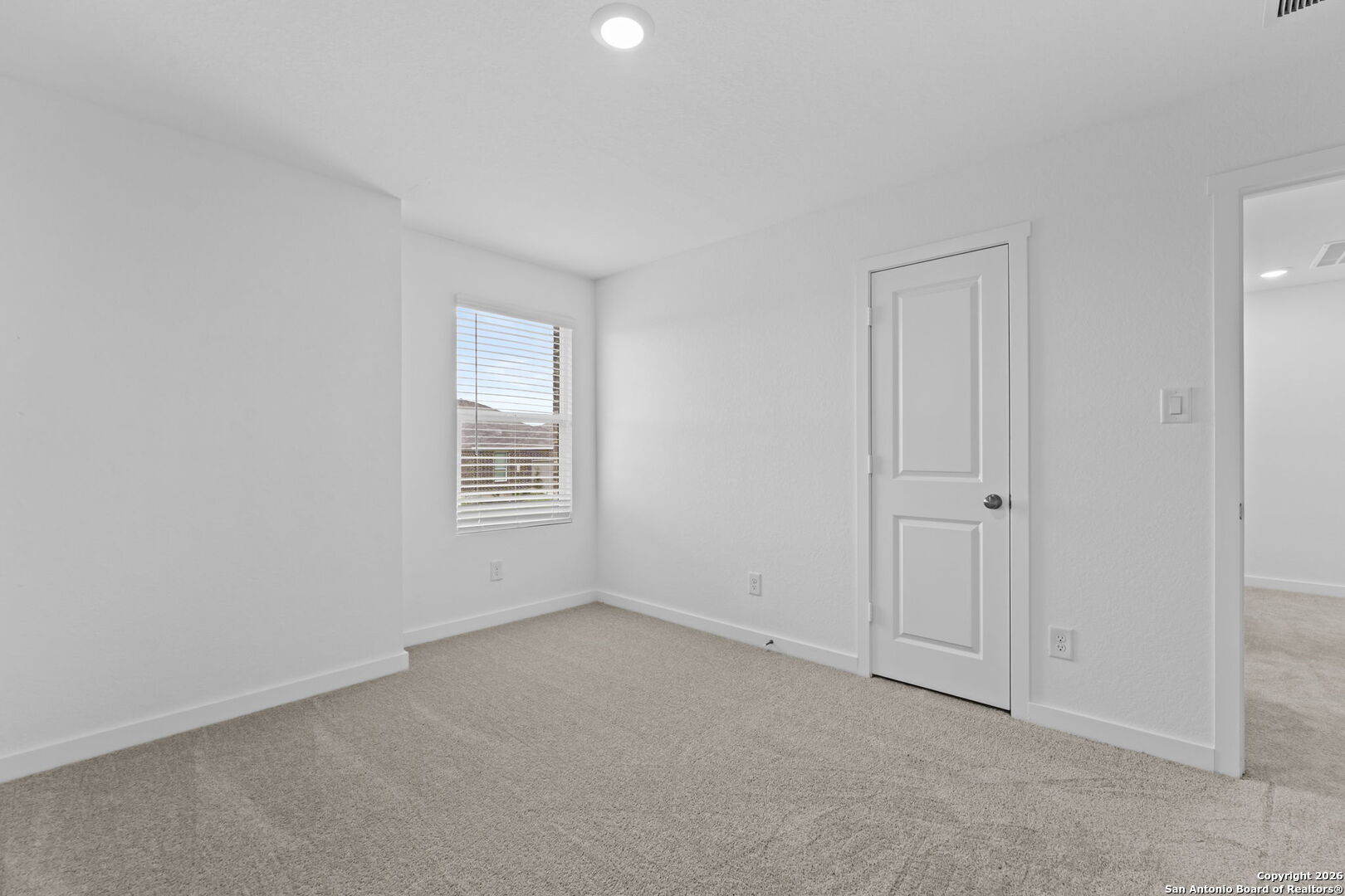 6623 Titan Park