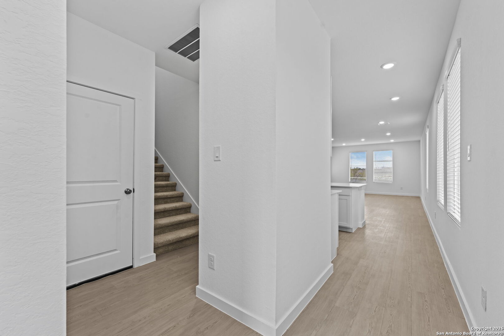 6623 Titan Park