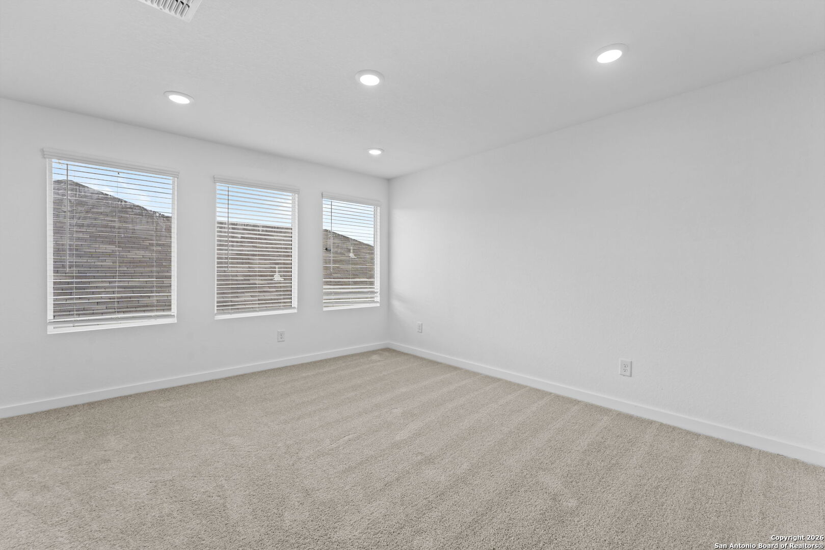 6623 Titan Park