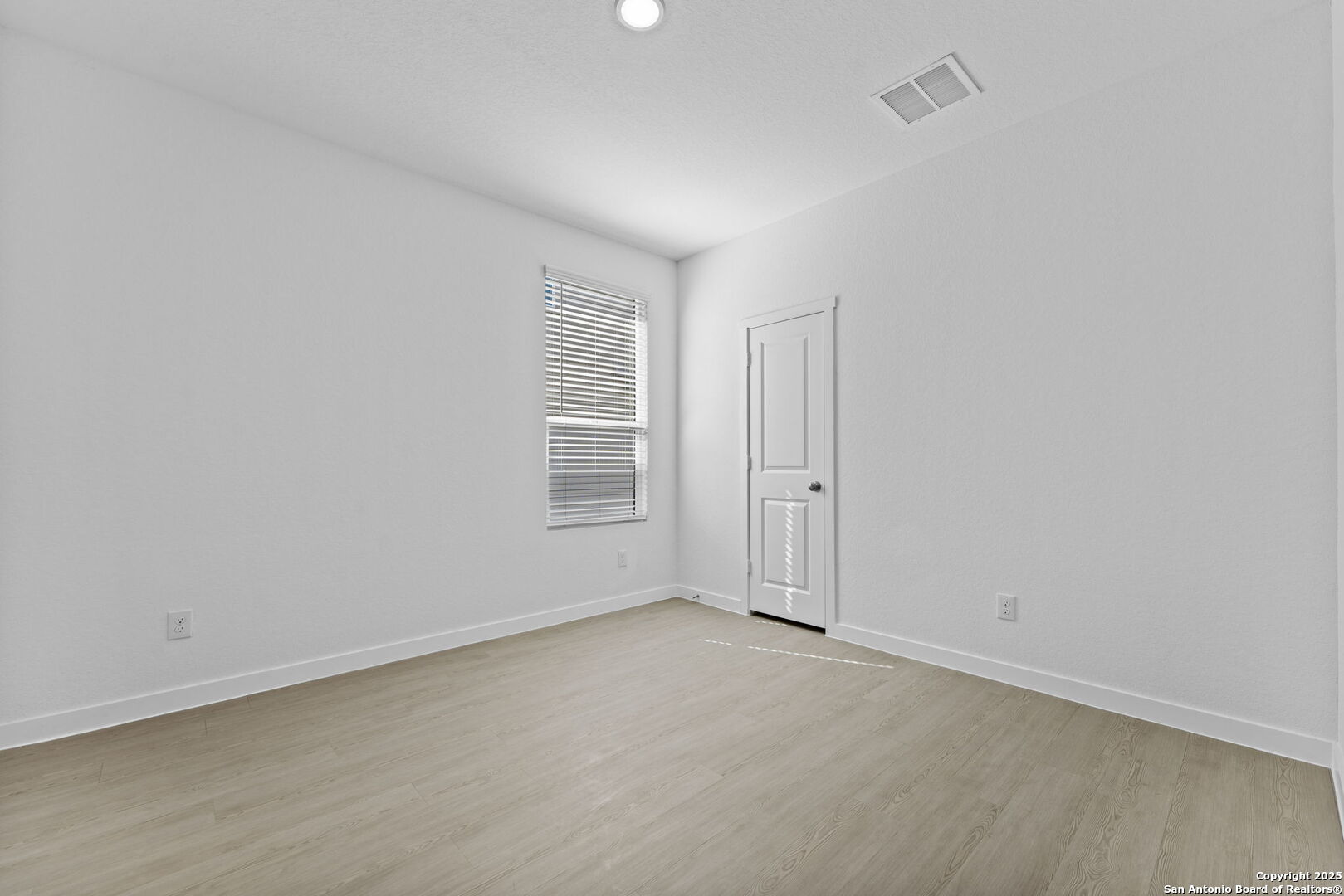 3840 Northaven Trl