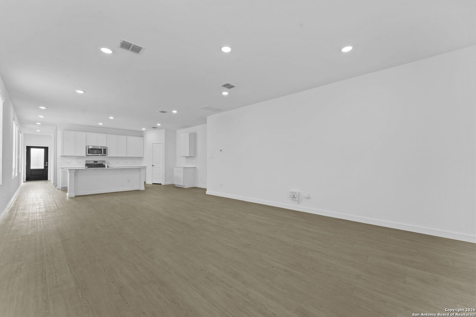 6607 Titan Park