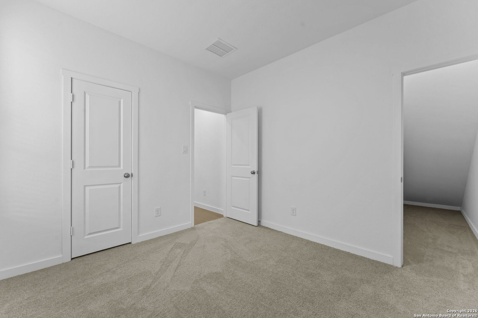 6607 Titan Park