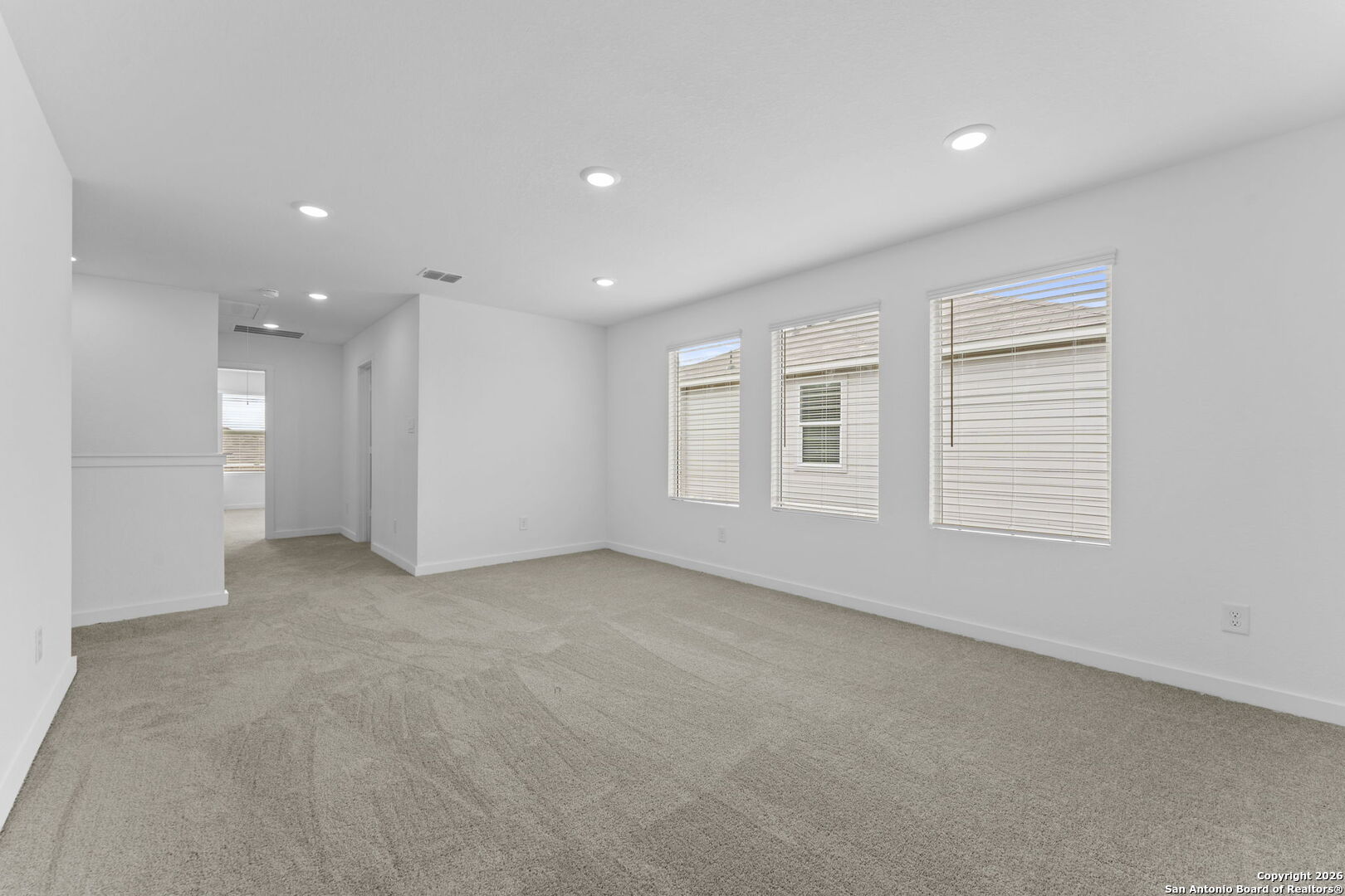 6607 Titan Park
