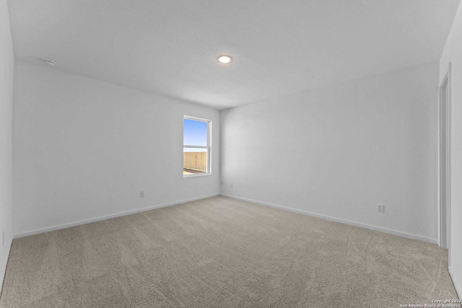 137 Alameda Dr