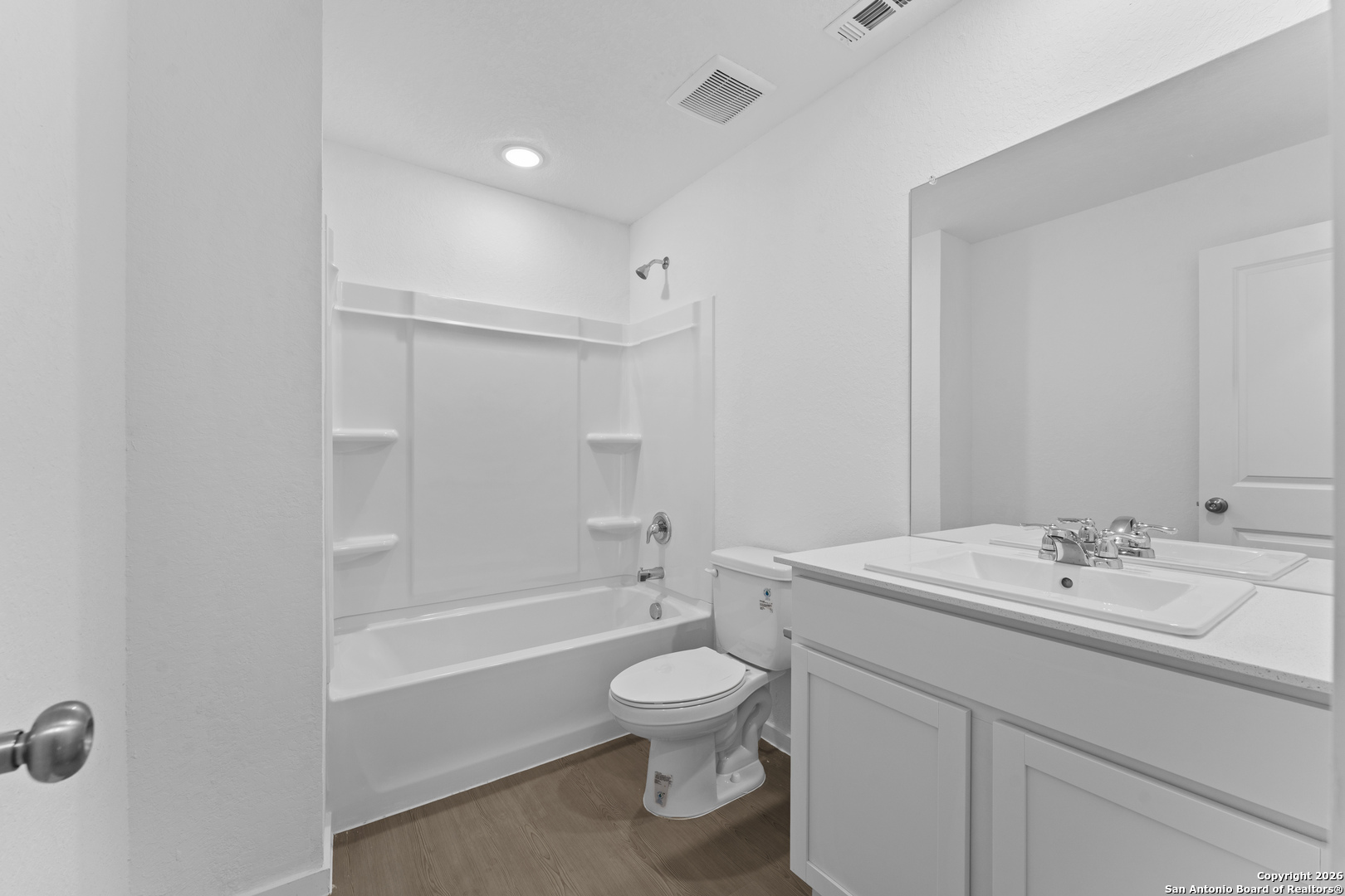 116 Ellendale Place