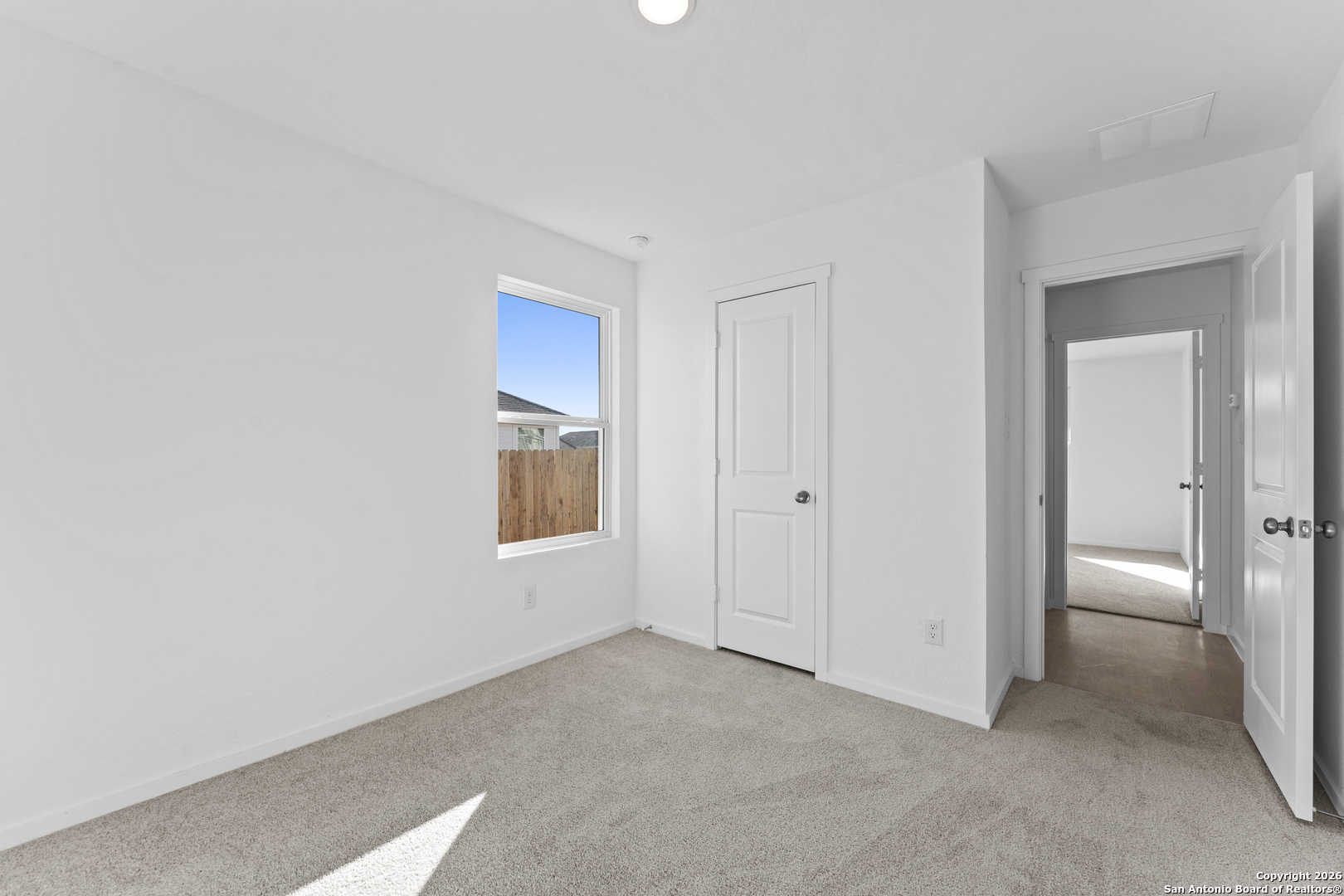 116 Ellendale Place