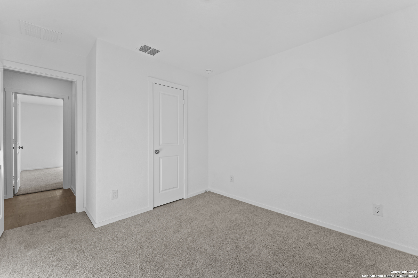 116 Ellendale Place
