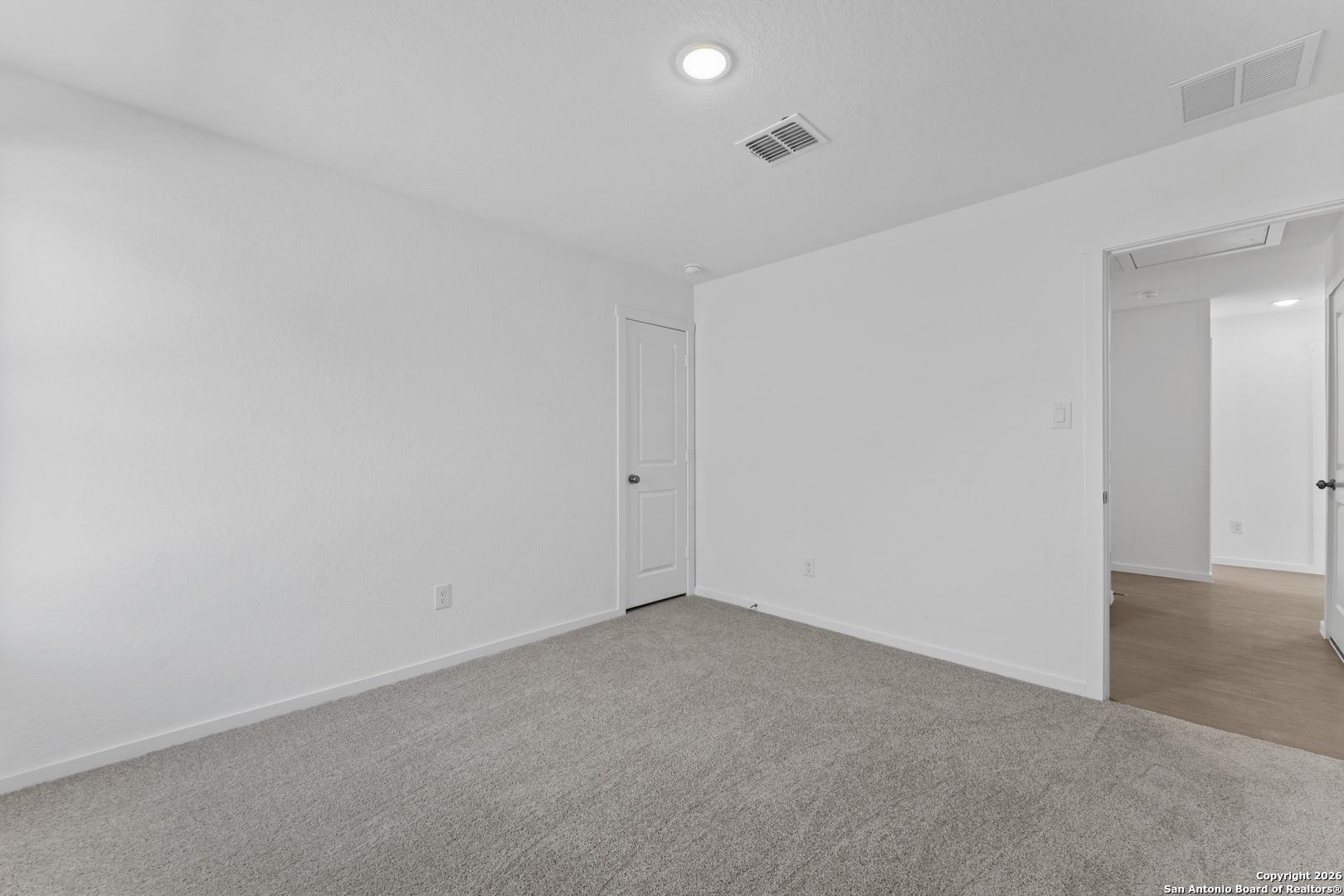 116 Ellendale Place