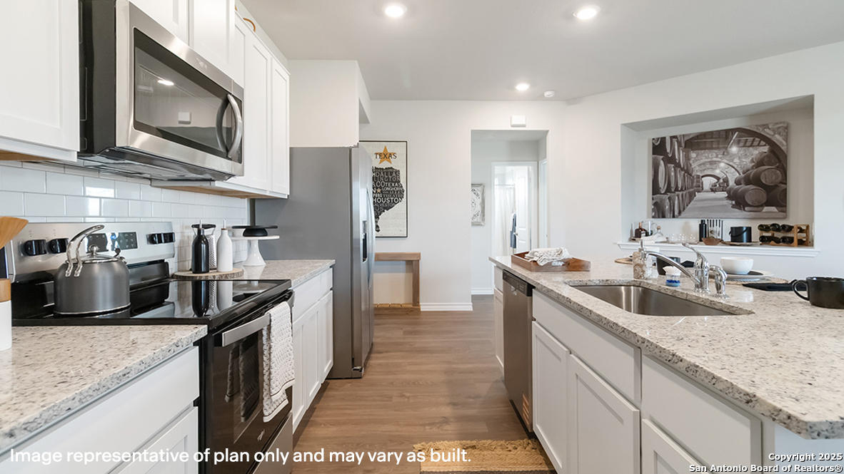 4814 Quartz Row Drive