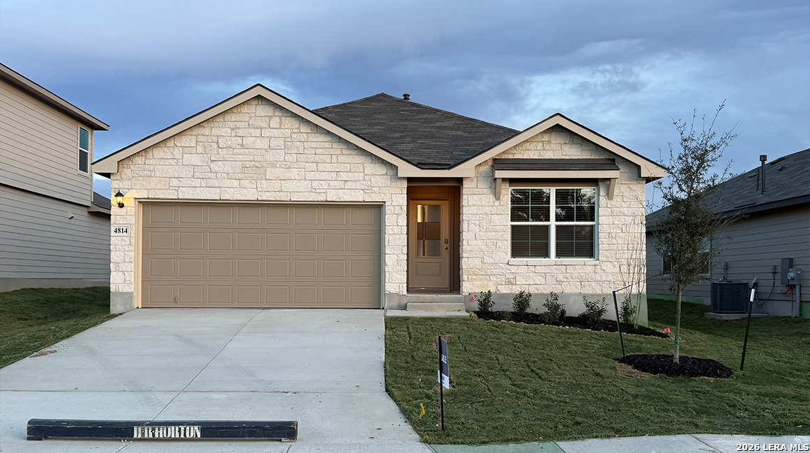 4814 Quartz Row Drive