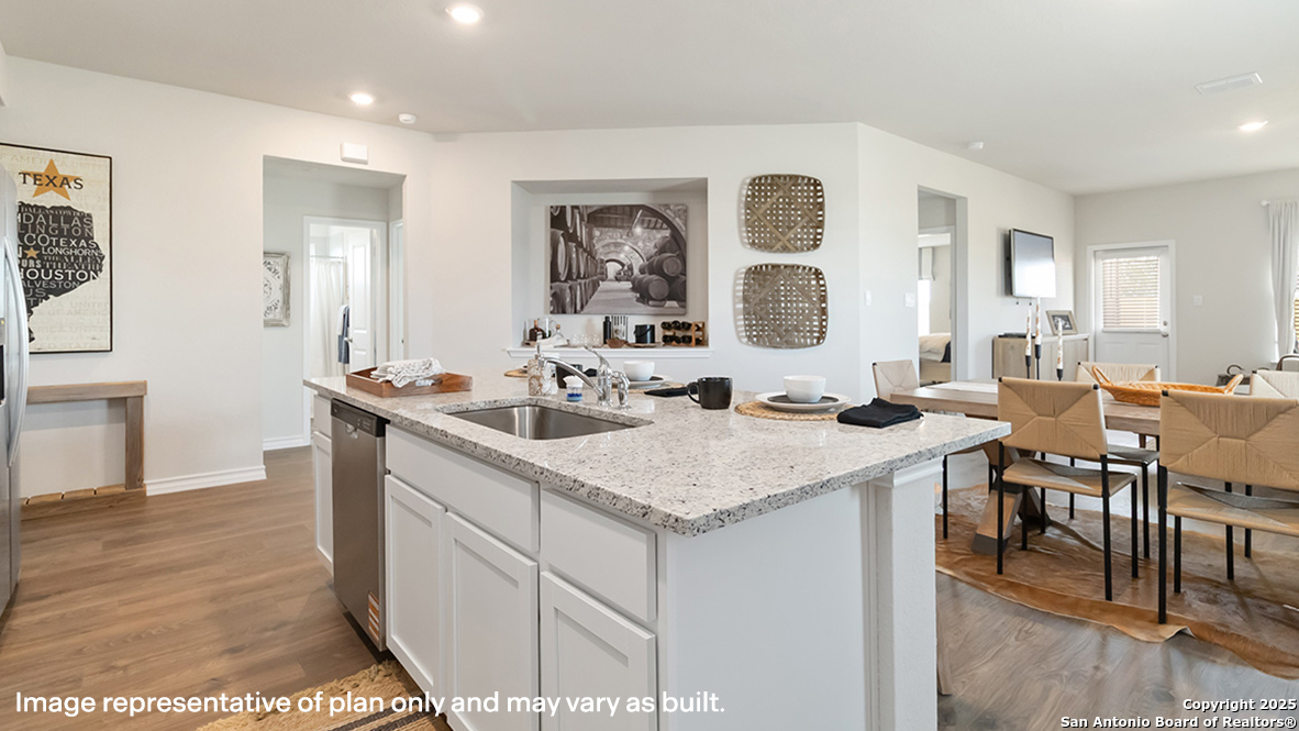 4814 Quartz Row Drive