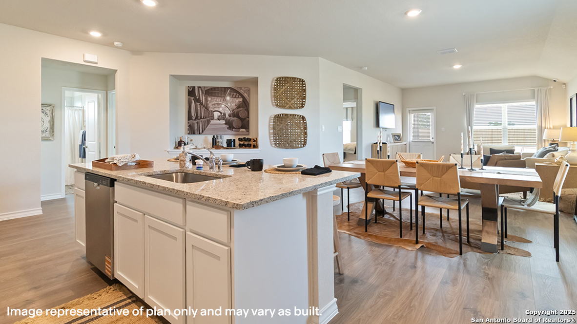 4814 Quartz Row Drive