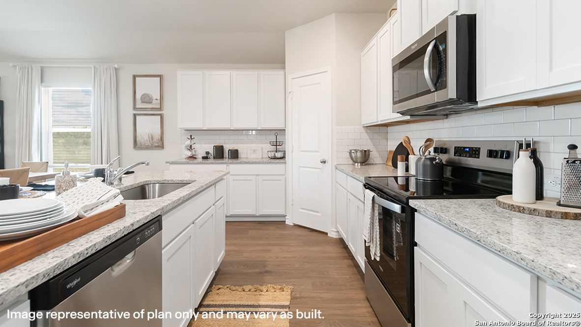 4814 Quartz Row Drive