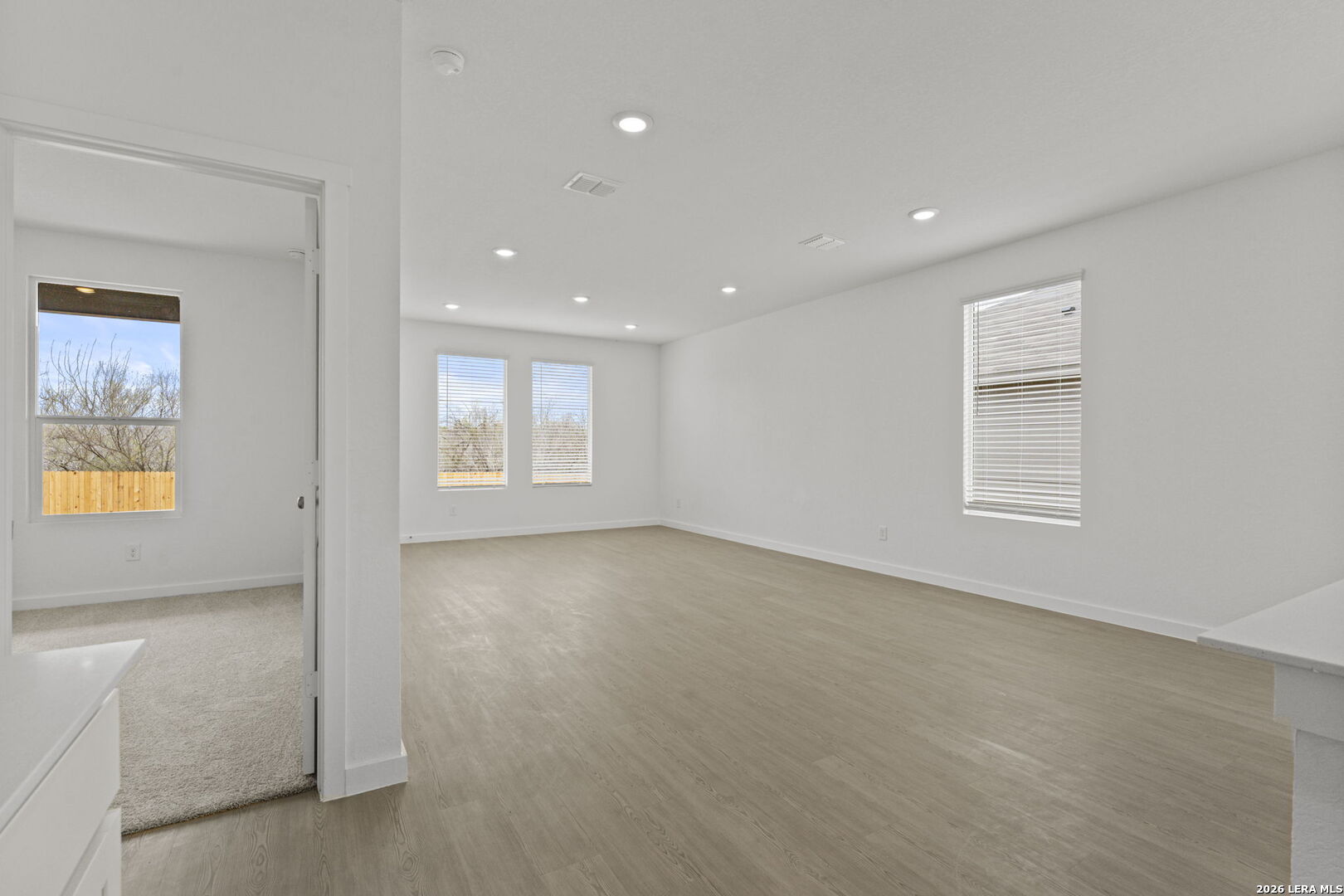 6521 Titan Park
