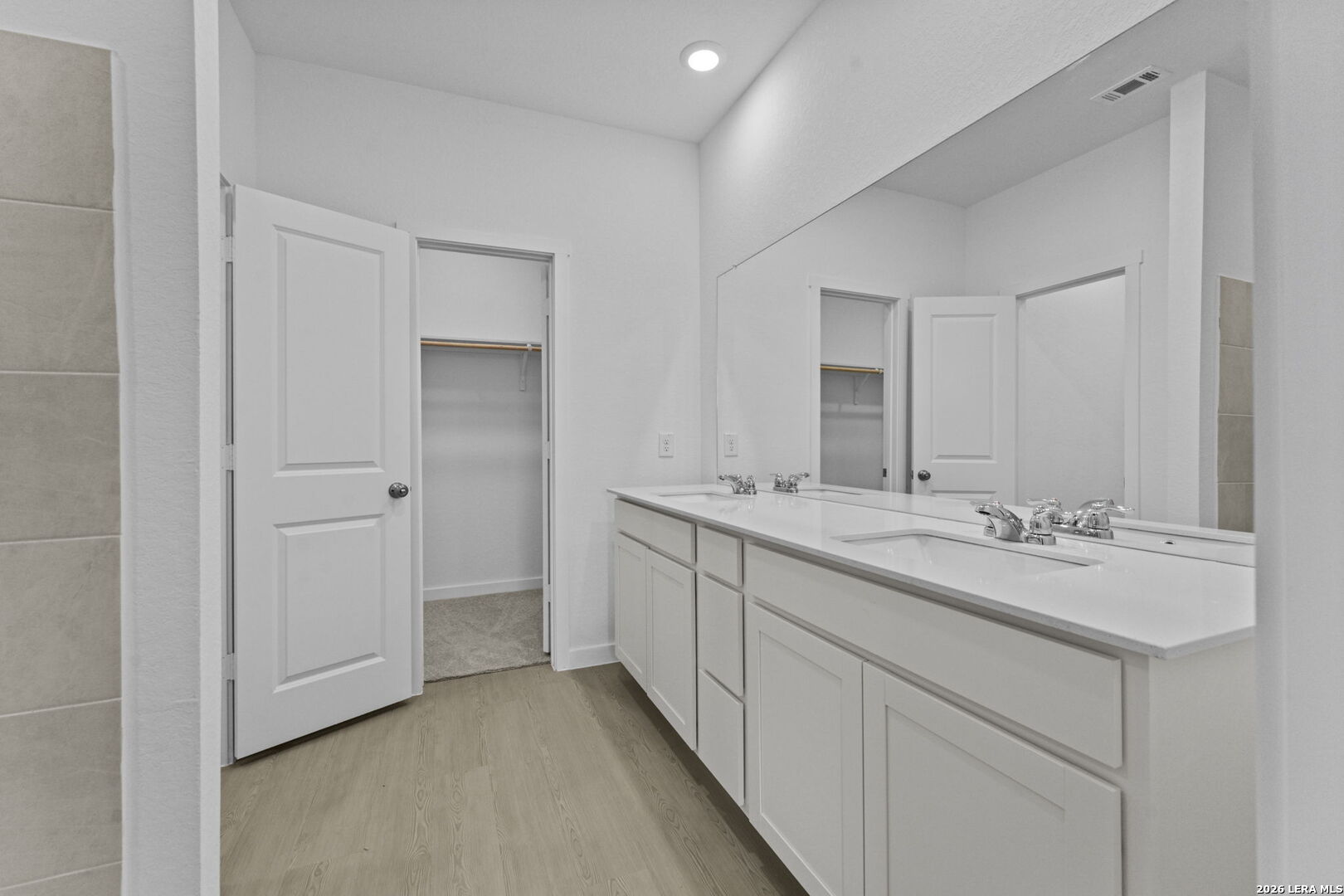 6525 Titan Park
