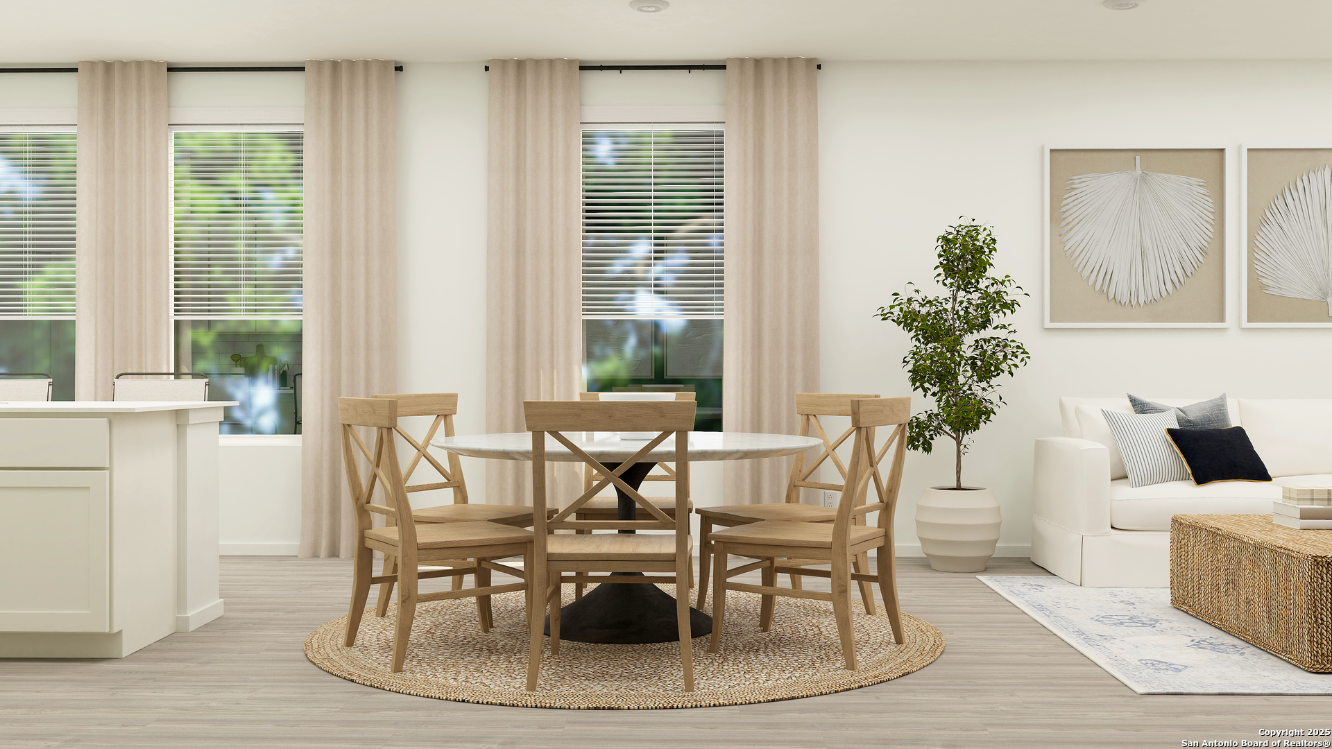 11711 Evergreen Rose