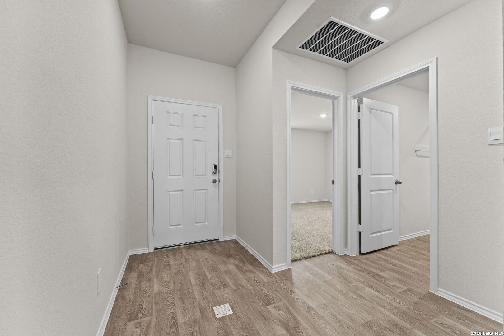 1104 Argonne