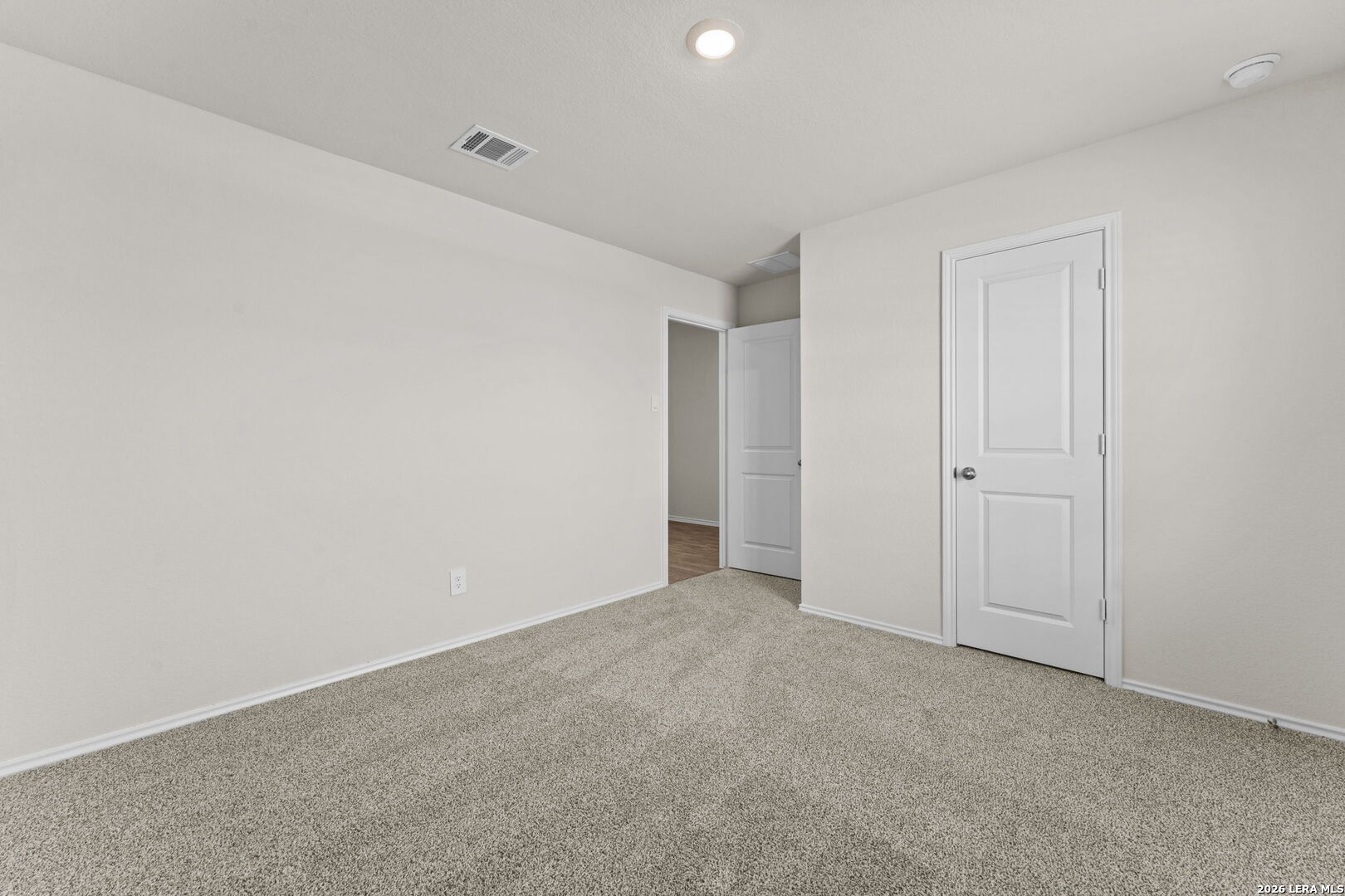 1104 Argonne