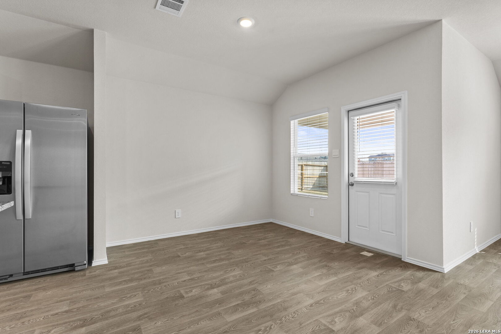 1104 Argonne