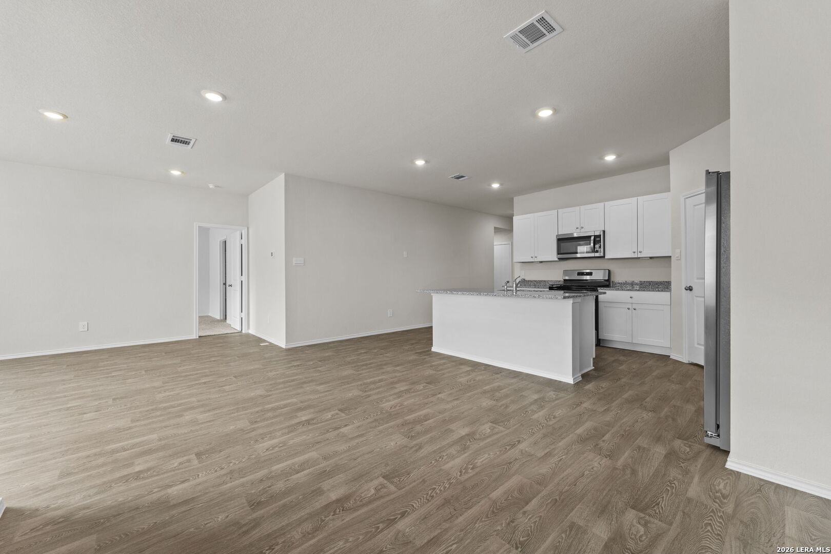 1104 Argonne