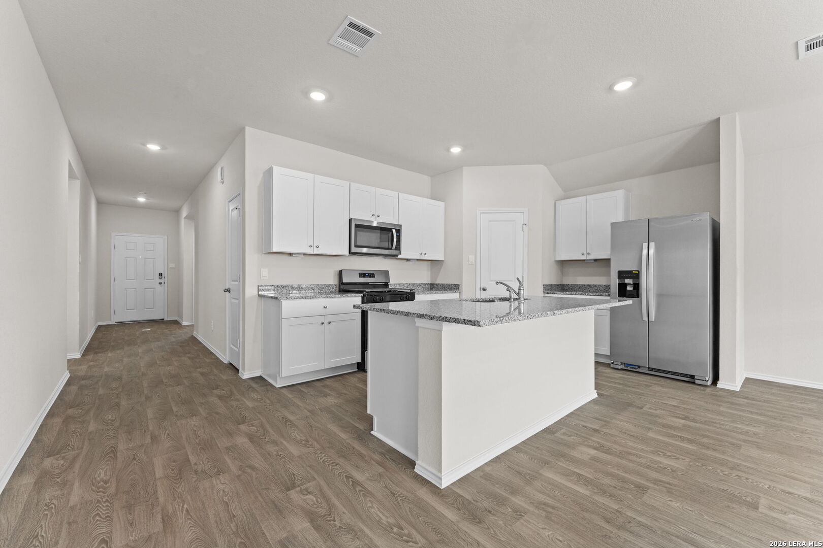 1104 Argonne
