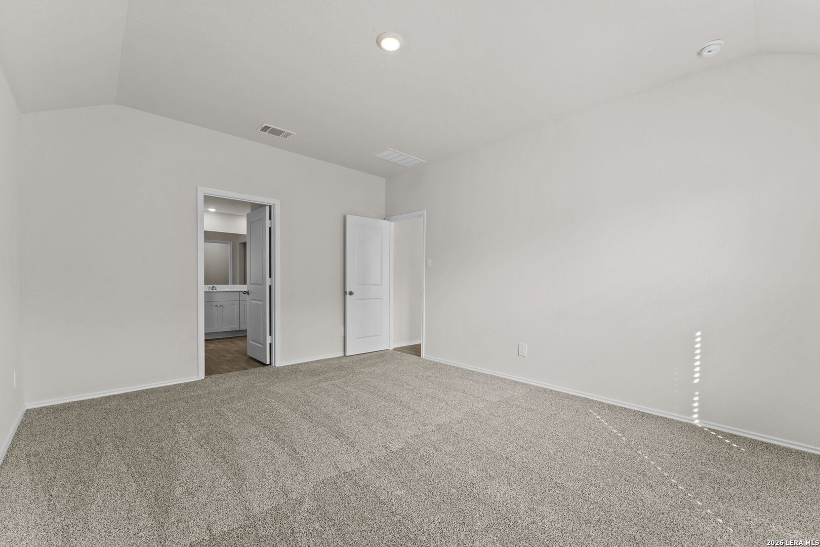 1104 Argonne
