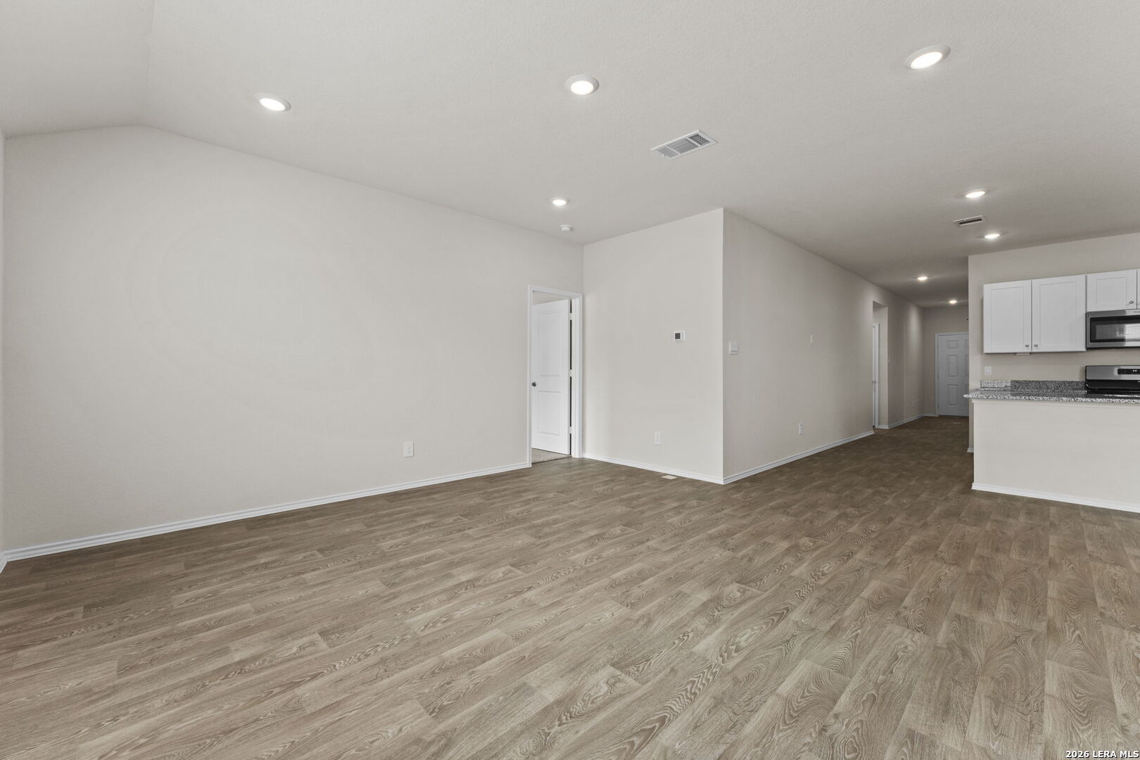 1104 Argonne