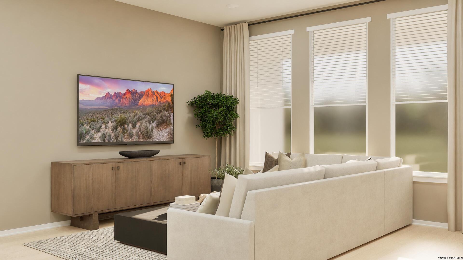 8901 San Carlos
