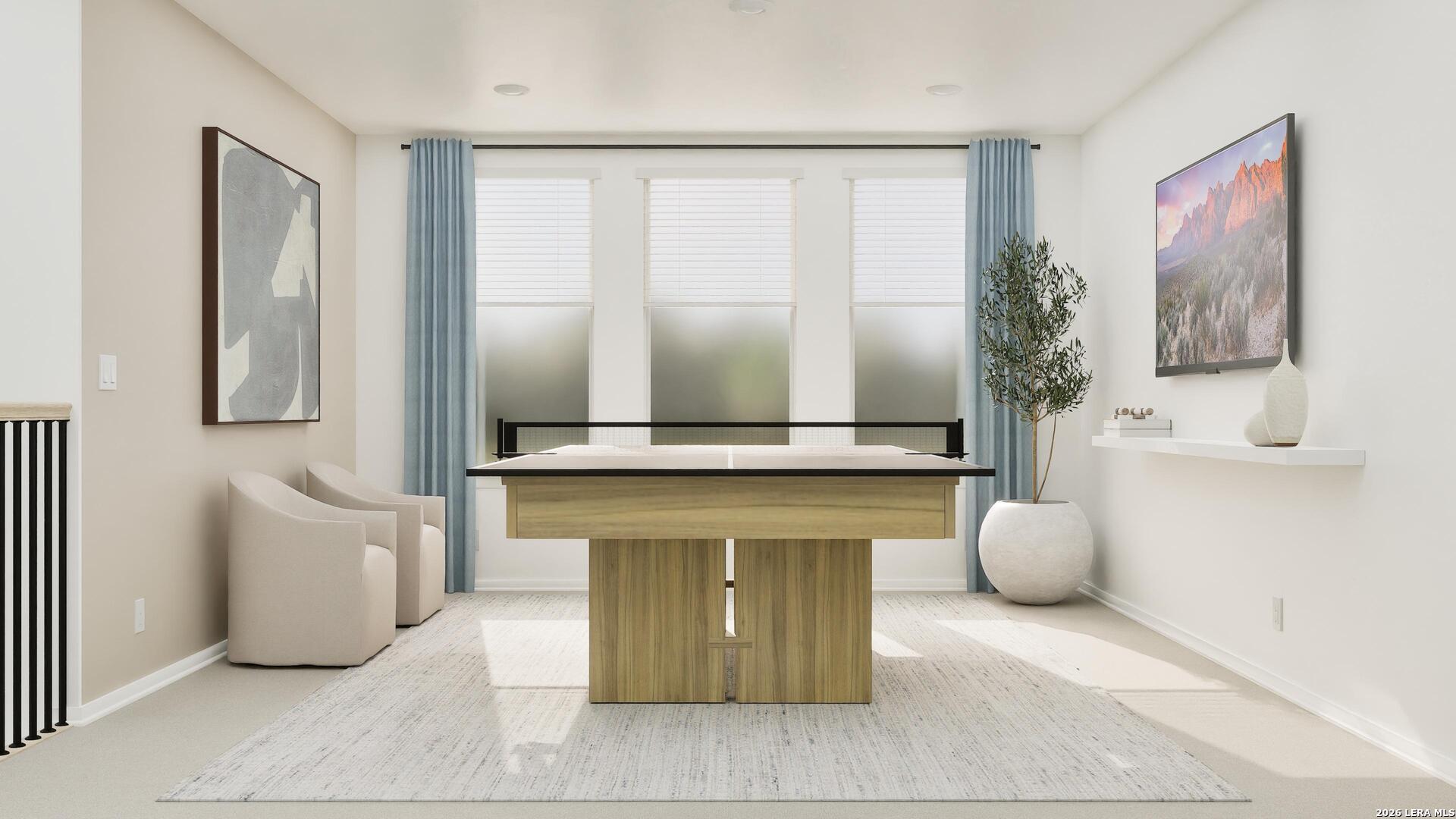 8913 San Carlos