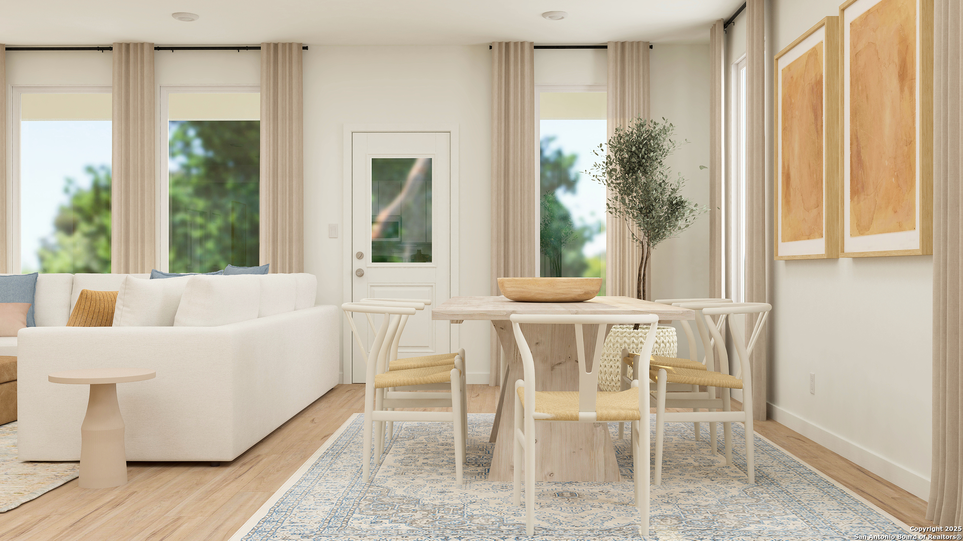 8905 San Carlos