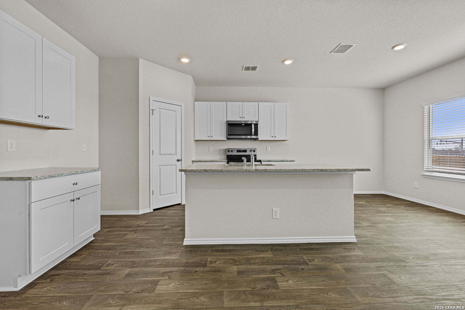 14612 Childress Falls