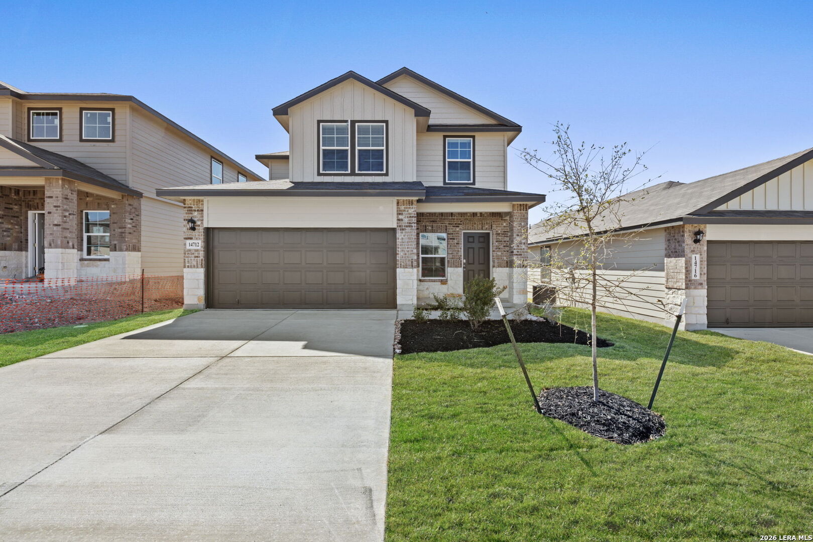 14712 Childress Falls