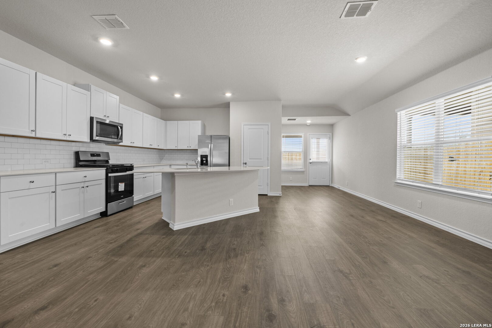 14839 Lamb River