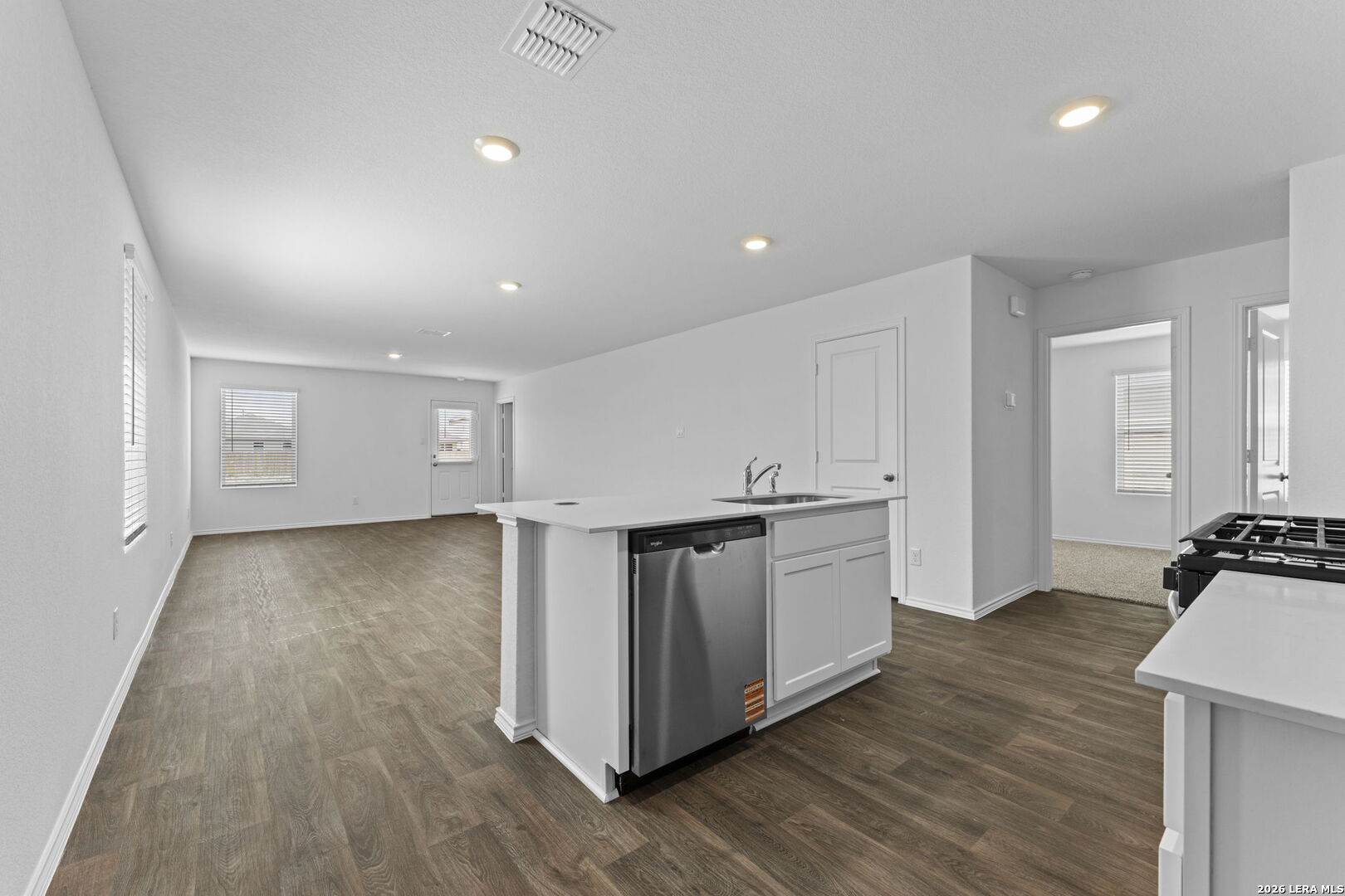 15507 Mint Patch Meadow