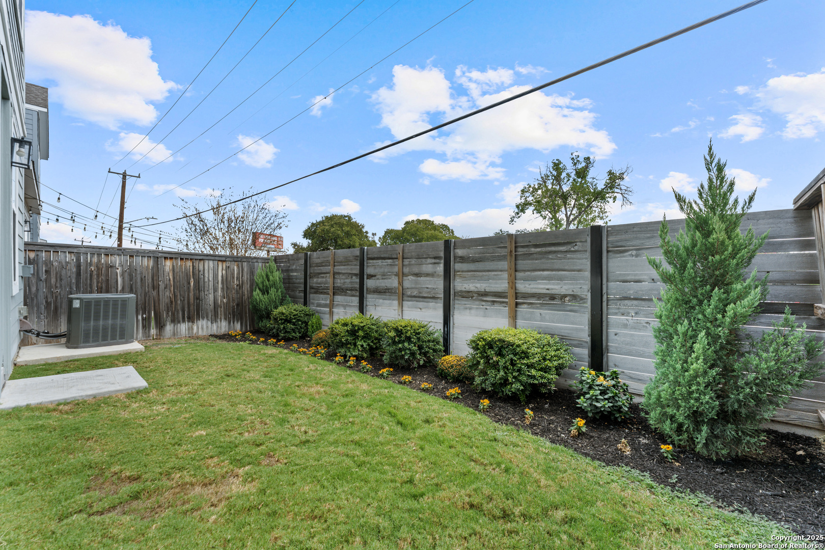 5843 Whitby Rd Unit 6